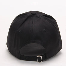 Henny fitted hat