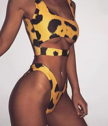 Giraffe - swimsuit