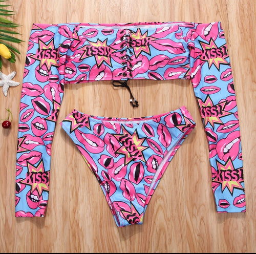 Kissy lips - long sleeve swimsuit